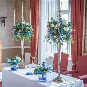 fwthumbRegistrar's table adornment. Blue Dendrobiums candelabra. Hazelwood Castle. Image by Dan Dalton.jpg